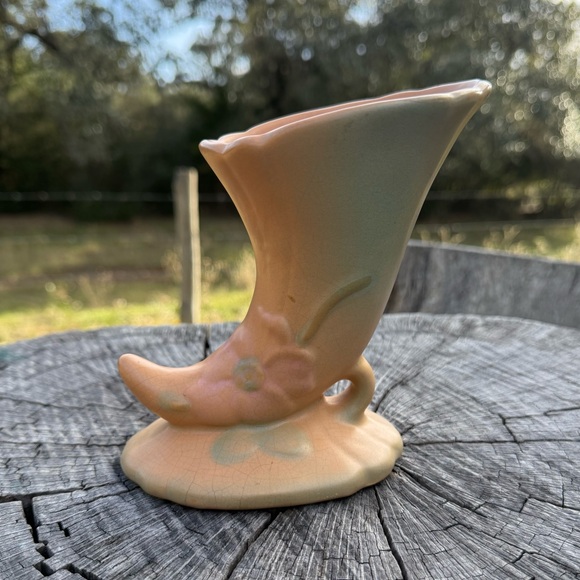 Weller Cornucopia Wild Rose Pattern Signed Pottery Vase - Picture 3 of 7